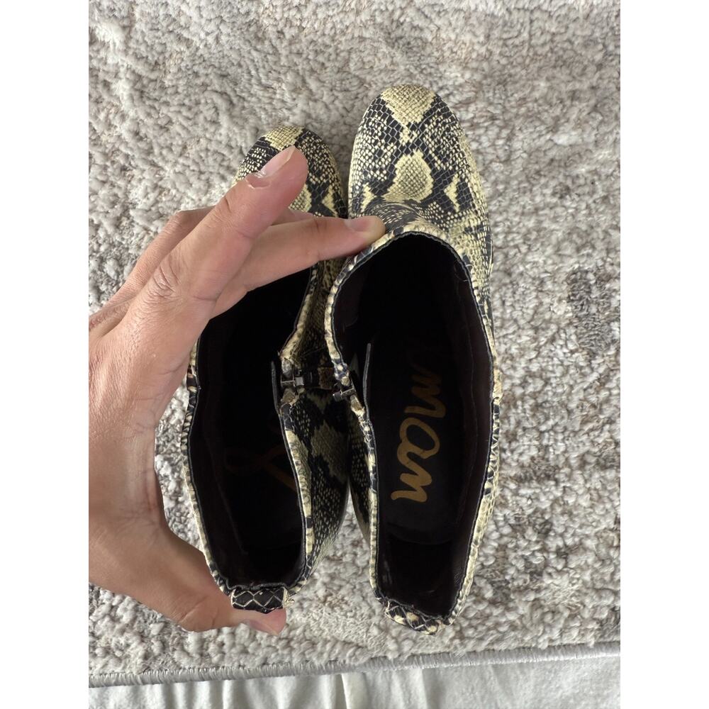 Sam Edelman Sz 10.5 Snakeskin Print Ankle Booties Heeled Boots Western - Picture 7 of 8
